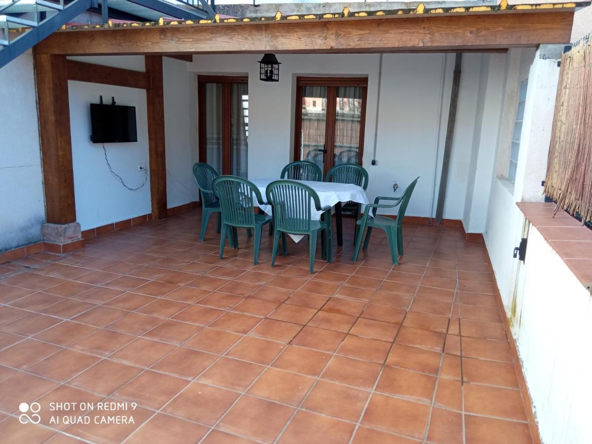 Apartamentos La Casona De Ezcaray Con Terrazas Y Patios Individuales 外观 照片