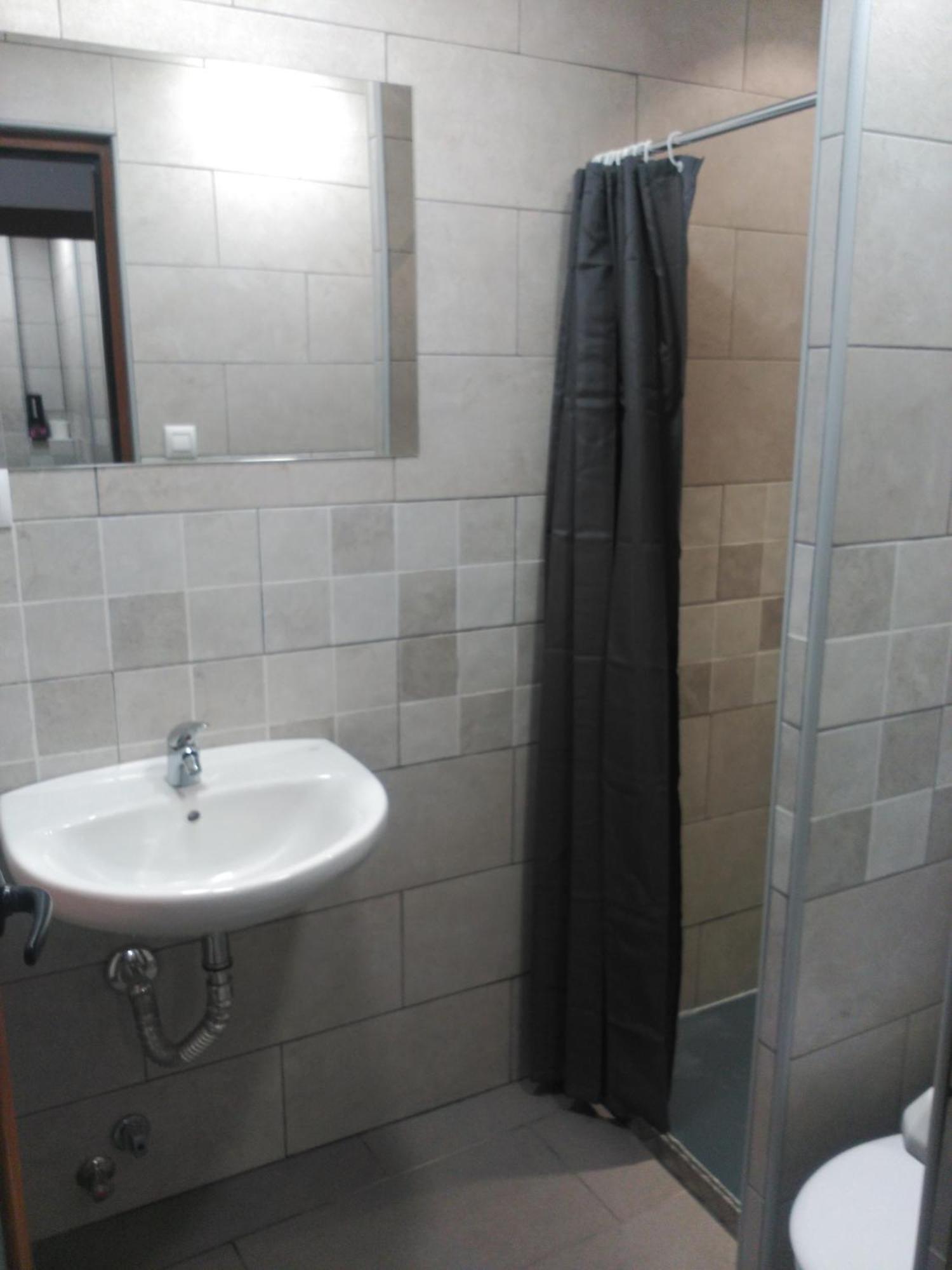 Apartamentos La Casona De Ezcaray Con Terrazas Y Patios Individuales 外观 照片